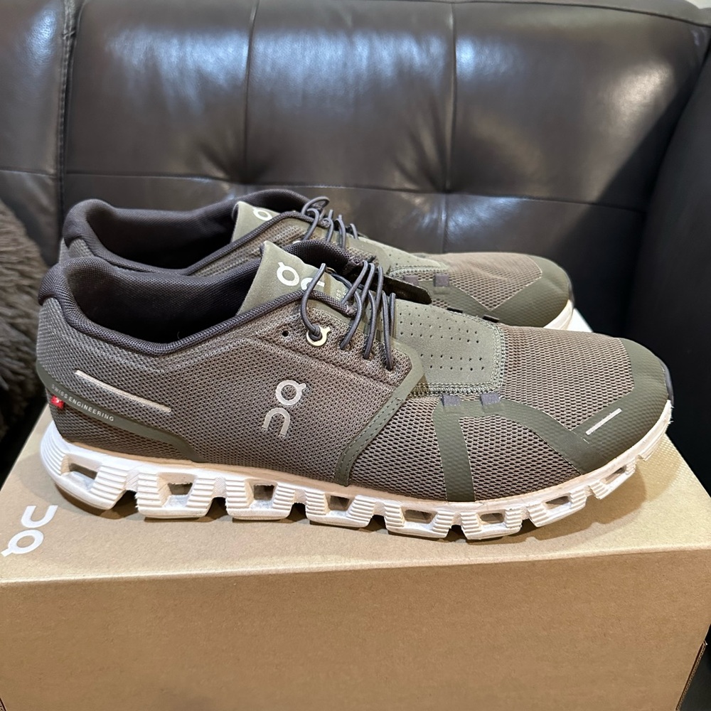 On Cloud 5 US Men’s Size 12